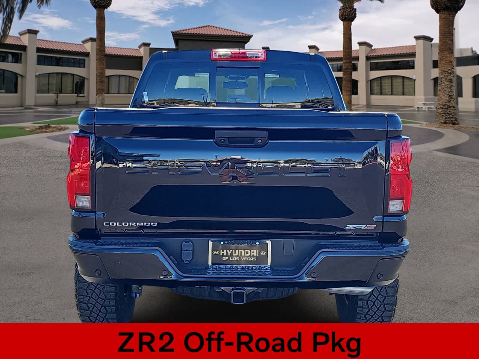 Used 2023 Chevrolet Colorado ZR2 w/ ZR2 Convenience Package III AWD/4WD image 7