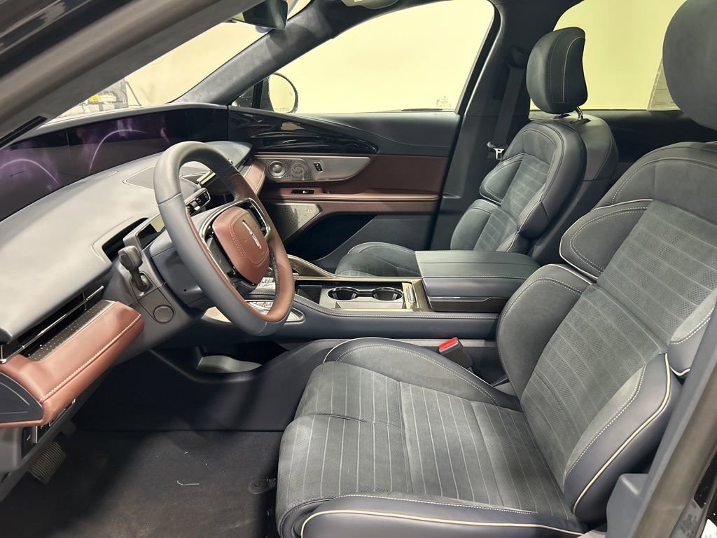 New 2026 Lincoln Nautilus Black Label image 9