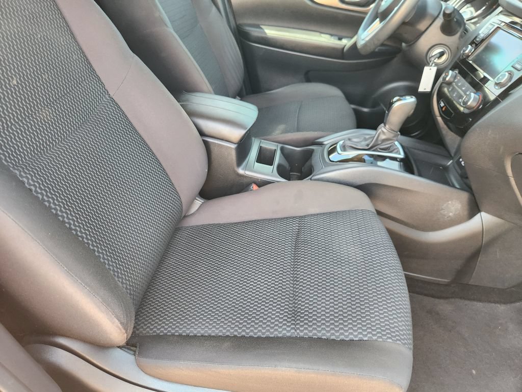 Used 2022 Nissan Rogue Sport S FWD image 14