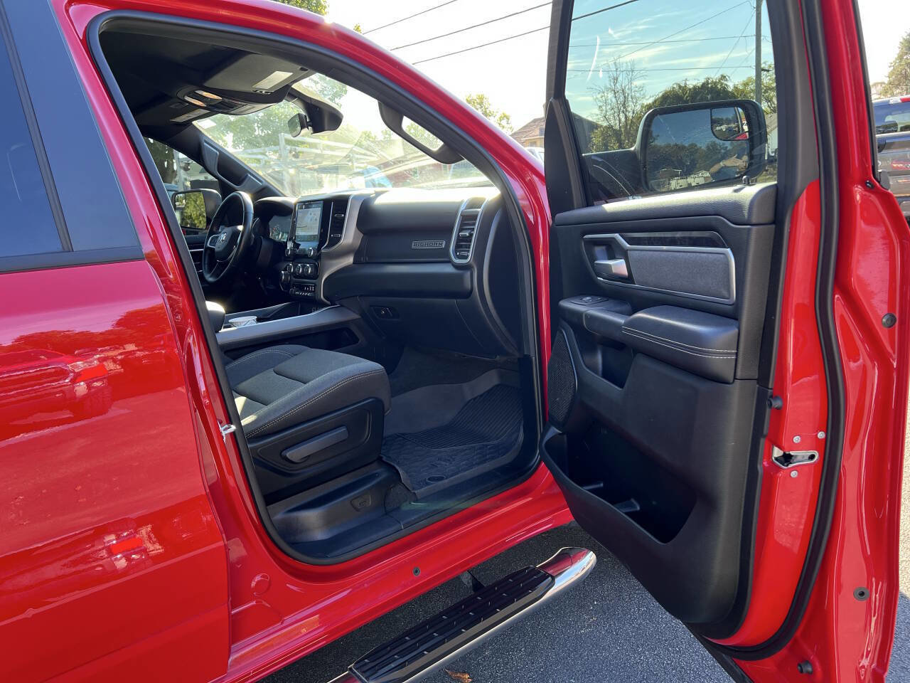 Used 2022 RAM 1500 Big Horn image 32