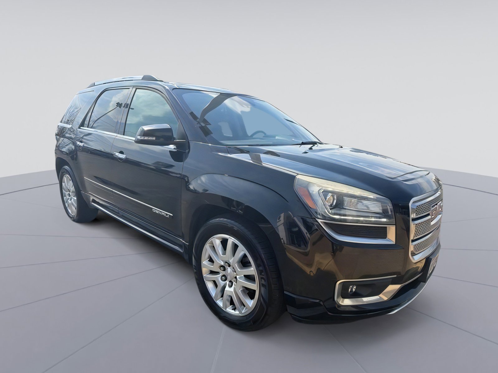 Used 2016 GMC Acadia Denali image 3