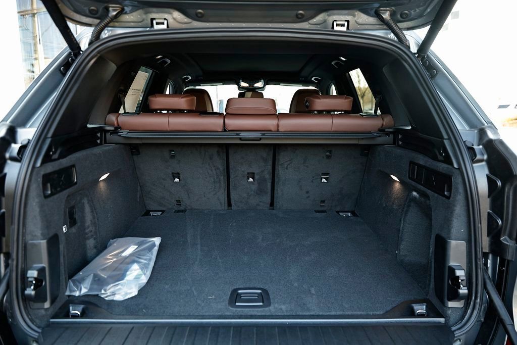 New 2026 BMW X5 xDrive40i w/ M Sport Package image 30