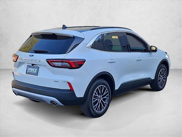 Used 2026 Ford Escape SE w/ PHEV Premium Package FWD image 5