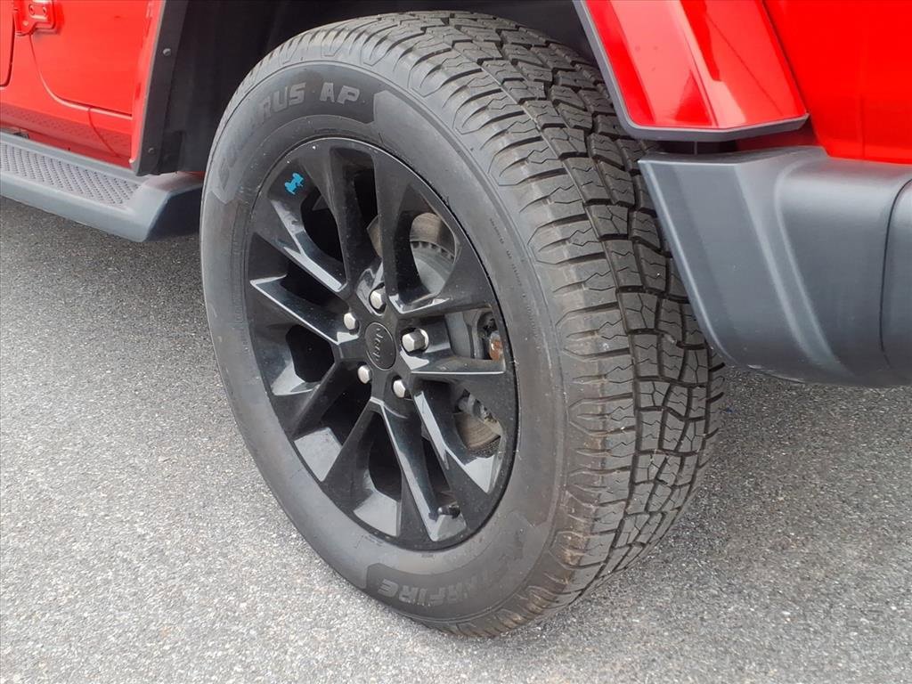 Used 2022 Jeep Wrangler Unlimited Sahara image 11