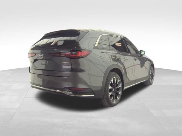 Used 2024 MAZDA CX-90 Plug-In Hybrid w/ Premium Pkg image 4