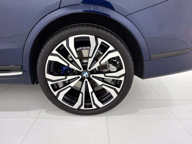 Certified 2024 BMW X7 xDrive40i w/ Executive Package AWD/4WD image 49