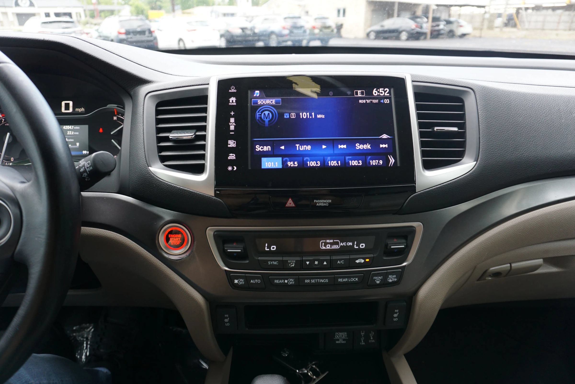 Used 2018 Honda Pilot EX-L image 38