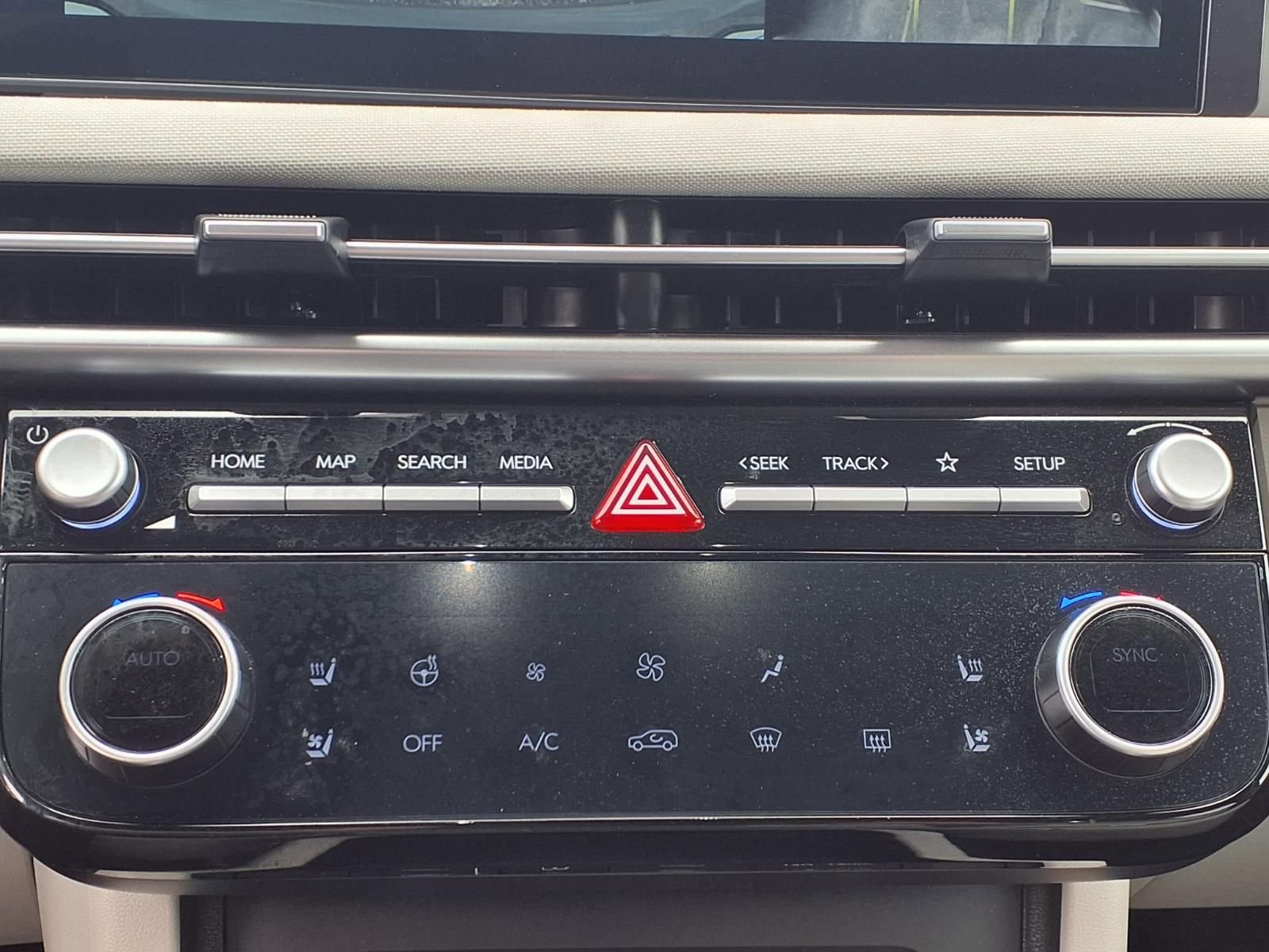 Used 2025 Hyundai Tucson Limited FWD image 6