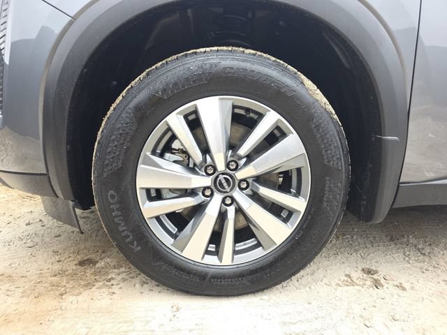 New 2026 Nissan Pathfinder SL FWD image 11