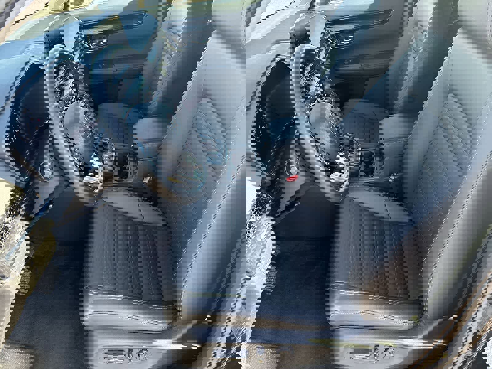 Used 2025 Honda CR-V EX-L image 17