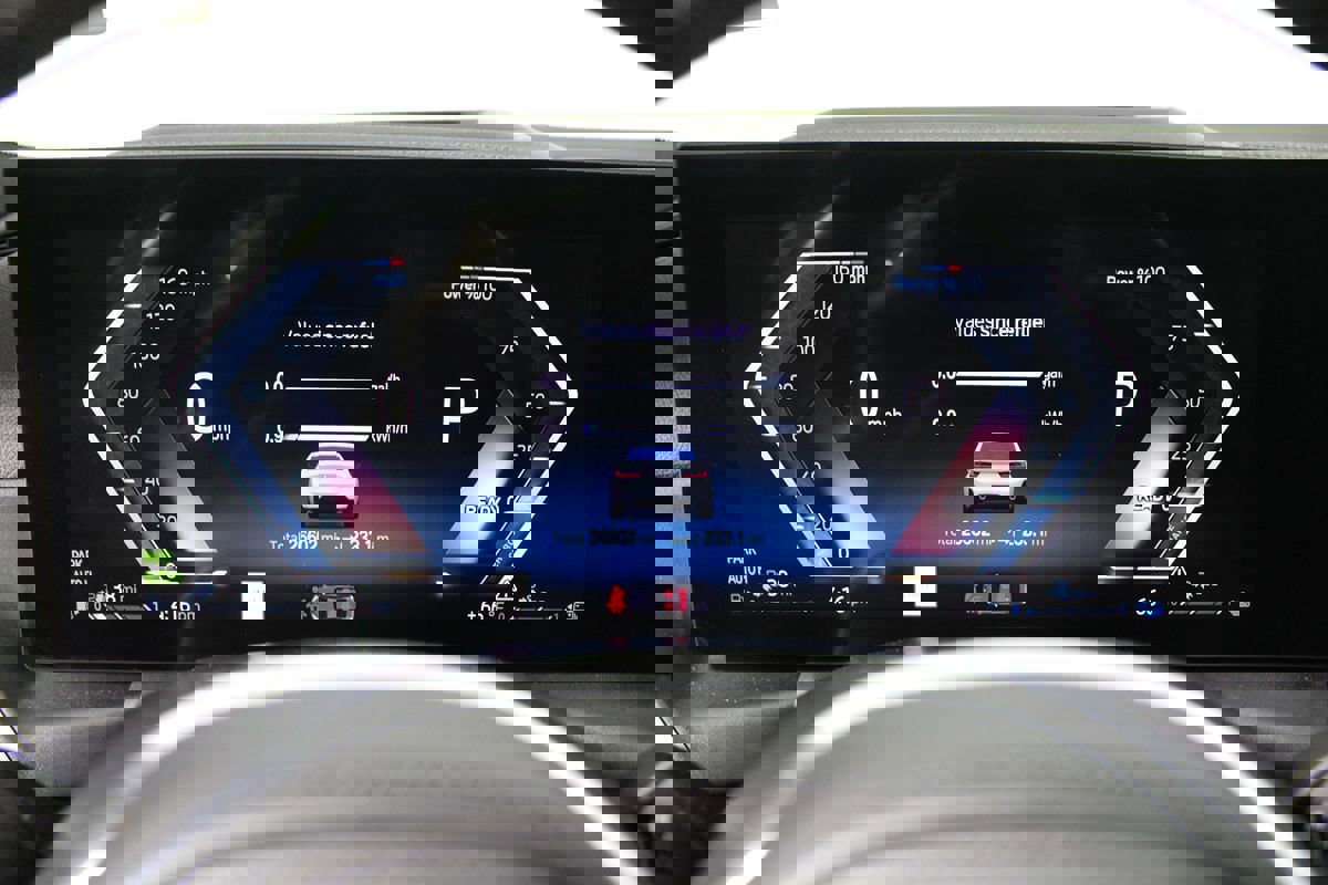 Used 2023 BMW 330e w/ M Sport Package image 15