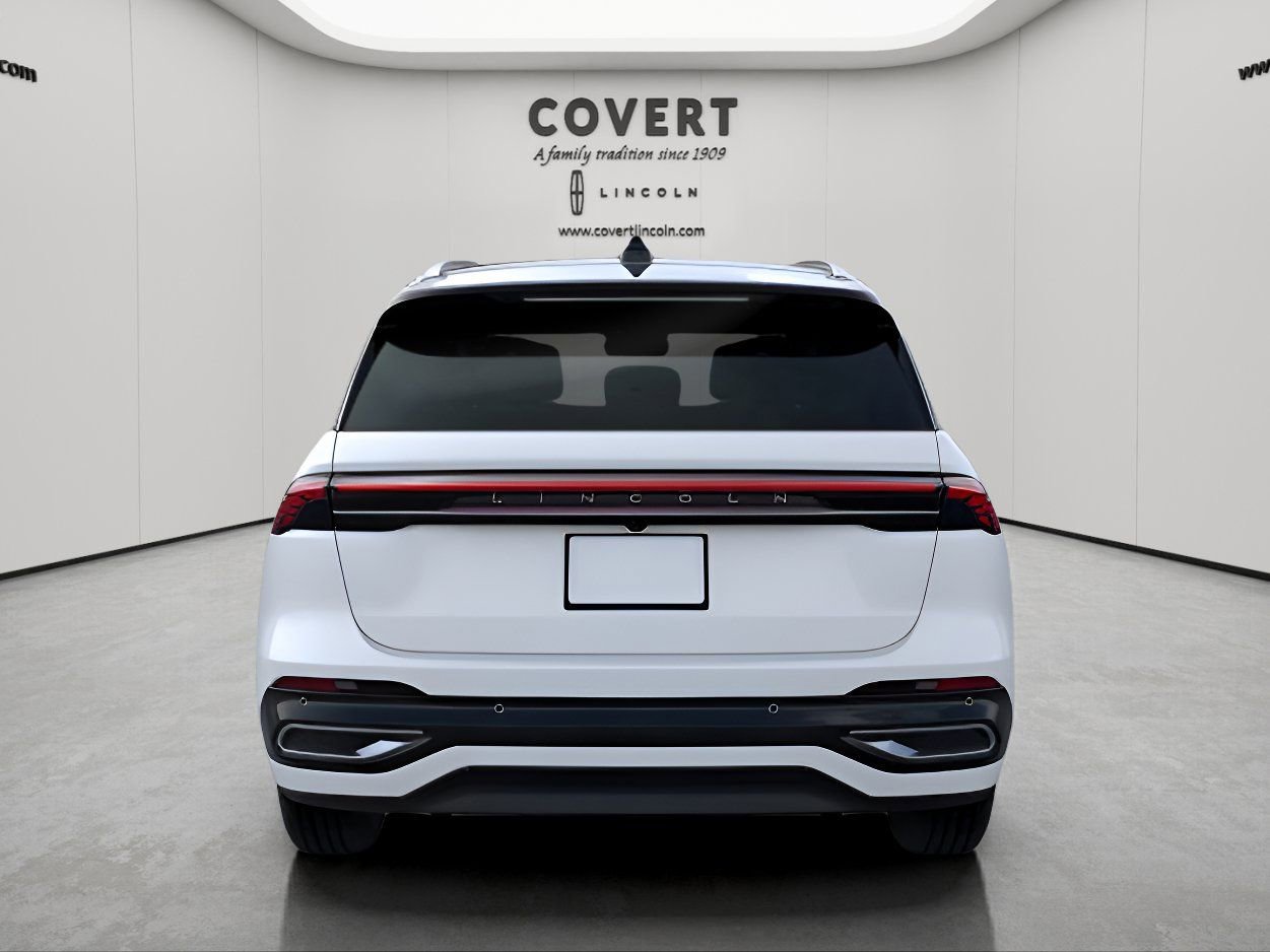 New 2026 Lincoln Nautilus Reserve image 3