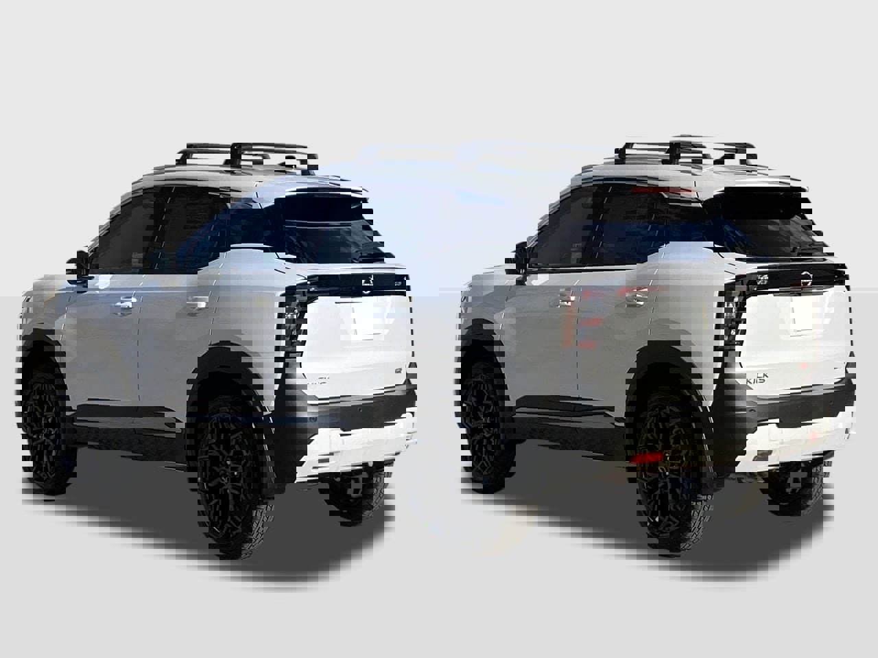 New 2026 Nissan Kicks SR image 2