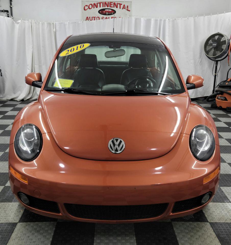 Used 2010 Volkswagen Beetle Red Rock FWD image 2