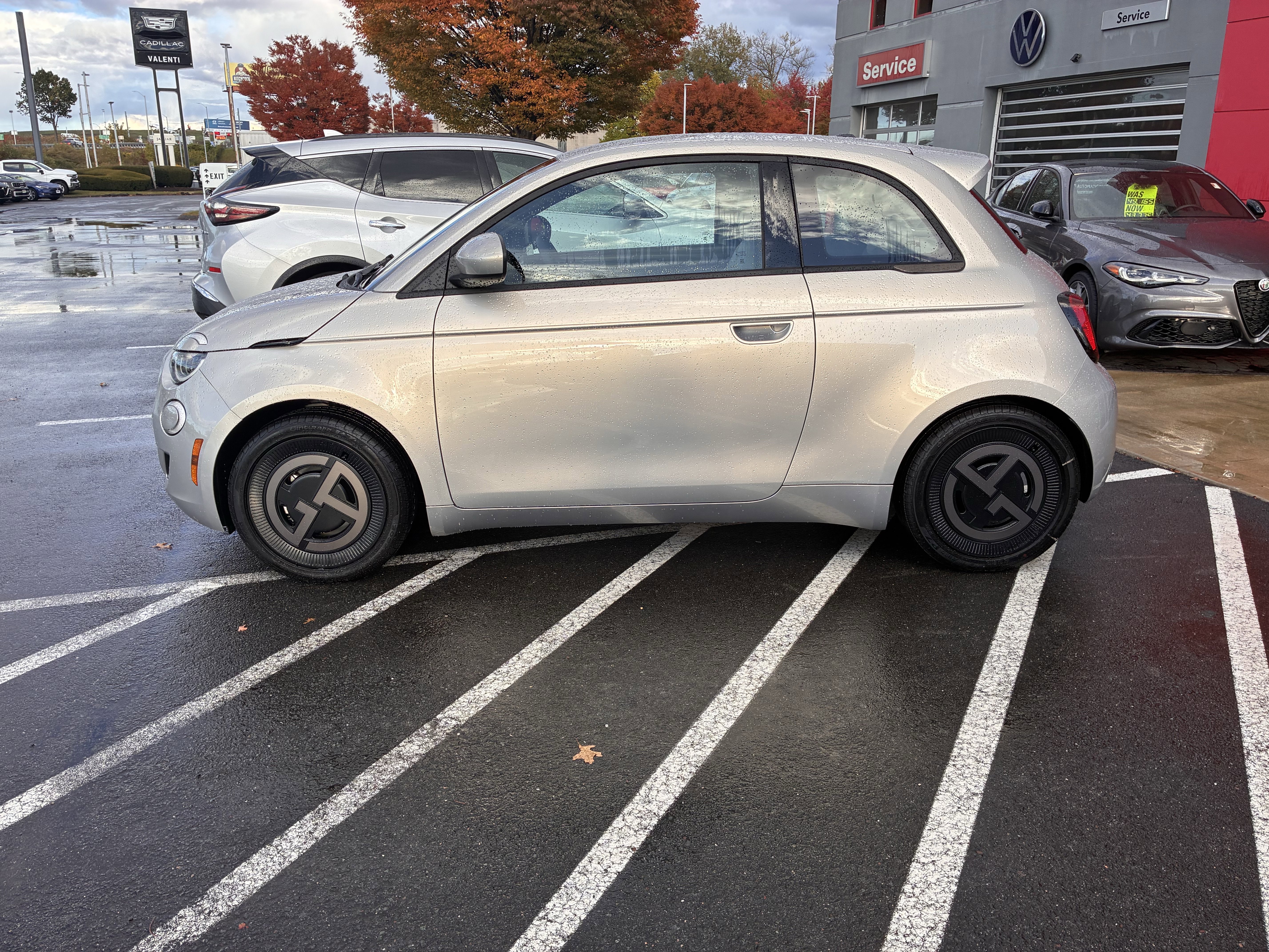 New 2025 FIAT 500 e image 6