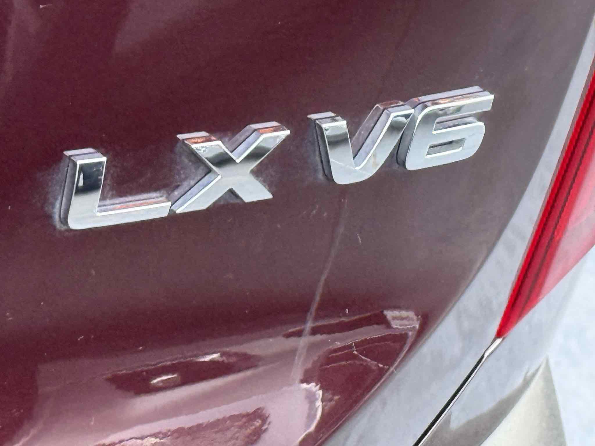Used 2020 Kia Telluride LX image 23