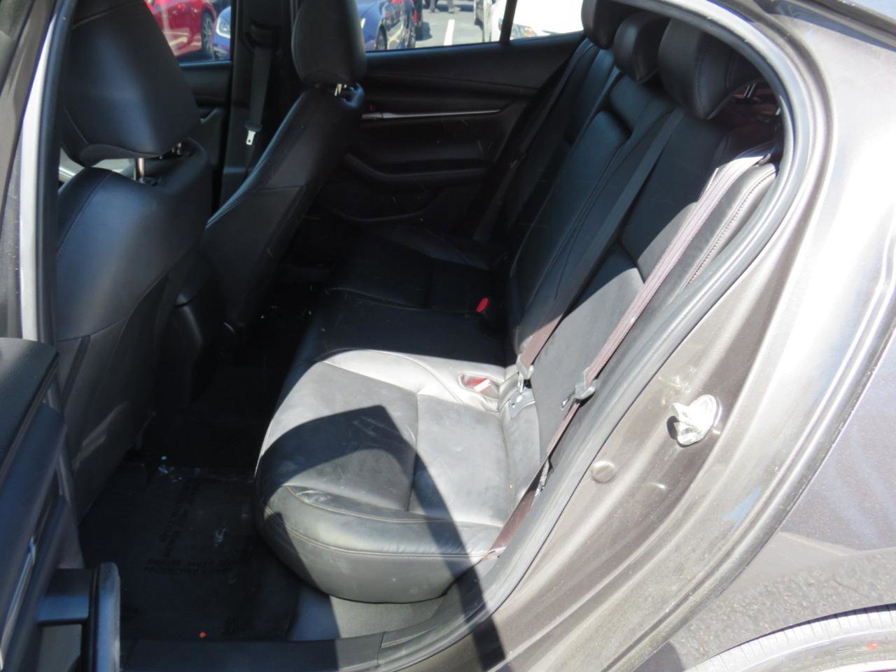 Used 2021 MAZDA MAZDA3 s image 14
