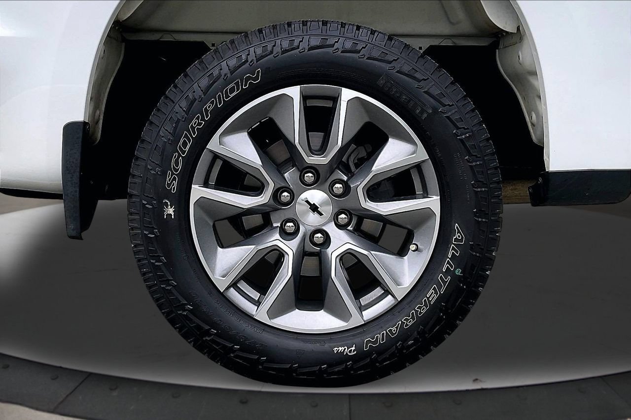Used 2021 Chevrolet Silverado 1500 RST w/ Z71 Off-Road Package AWD/4WD image 35