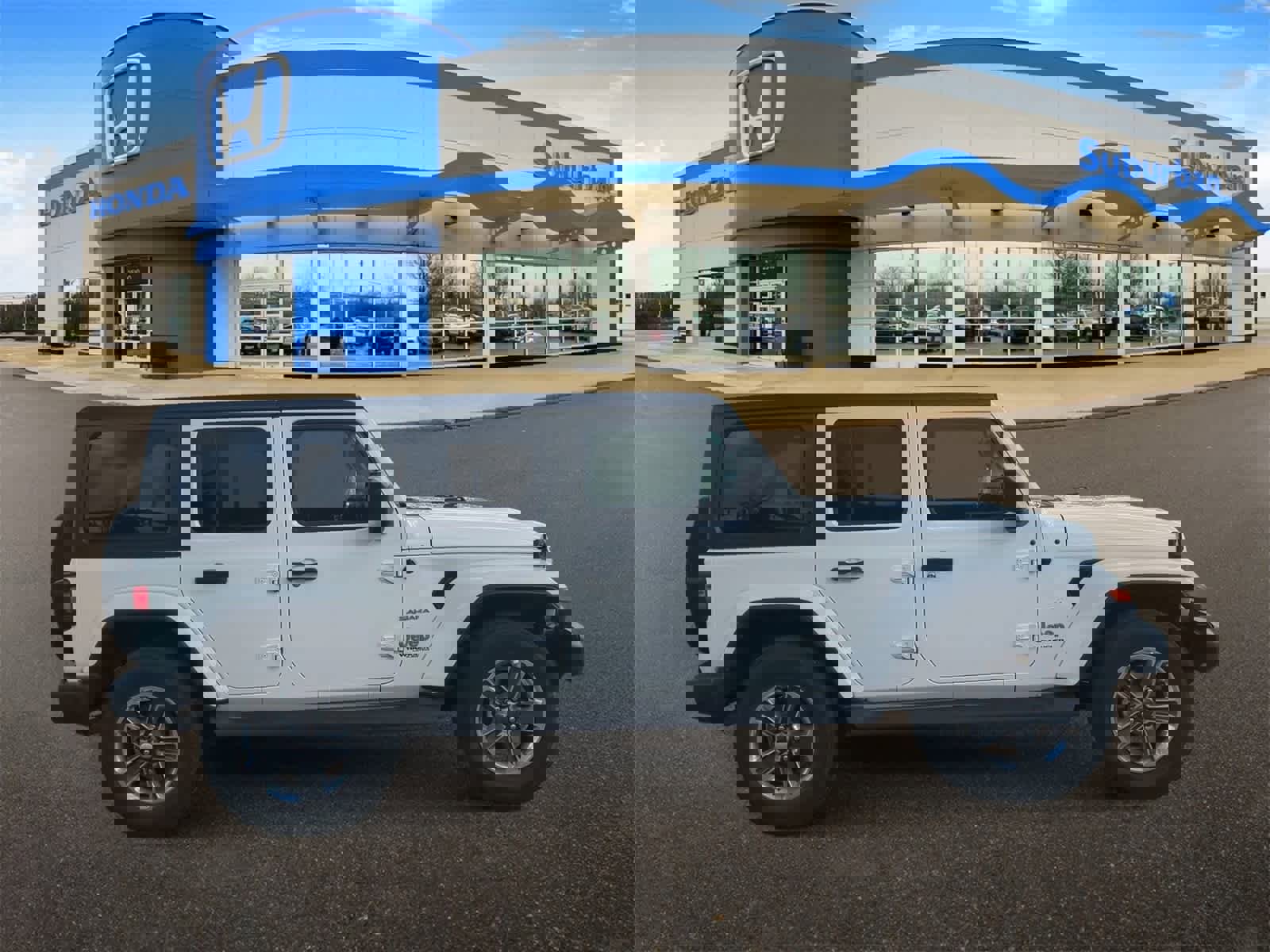 Used 2020 Jeep Wrangler Unlimited Sahara image 9