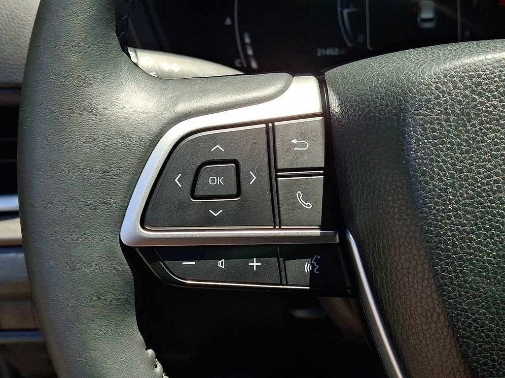 Used 2024 Toyota Grand Highlander AWD image 23