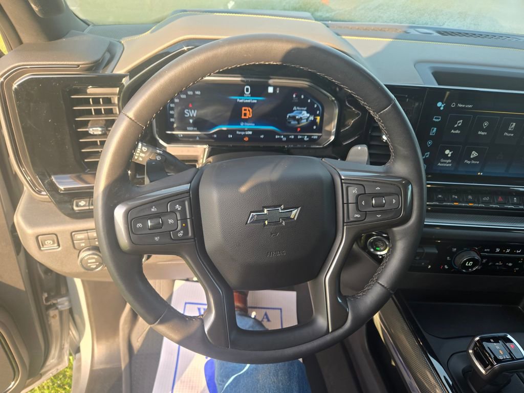 Used 2023 Chevrolet Silverado 1500 ZR2 w/ Technology Package AWD/4WD image 11
