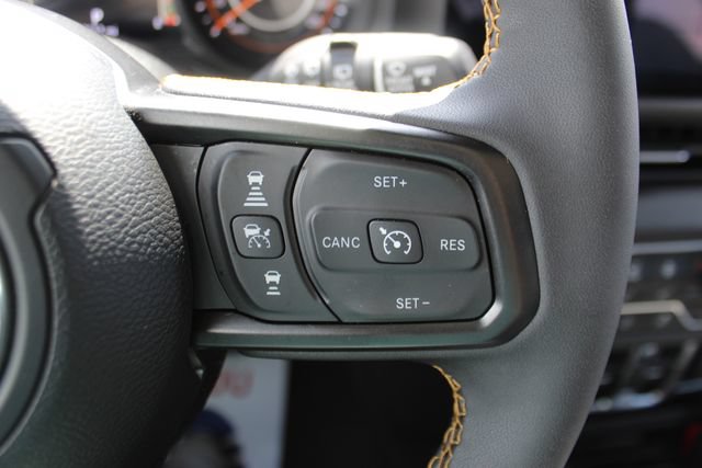 Used 2024 Jeep Wrangler Unlimited Sport AWD/4WD image 13