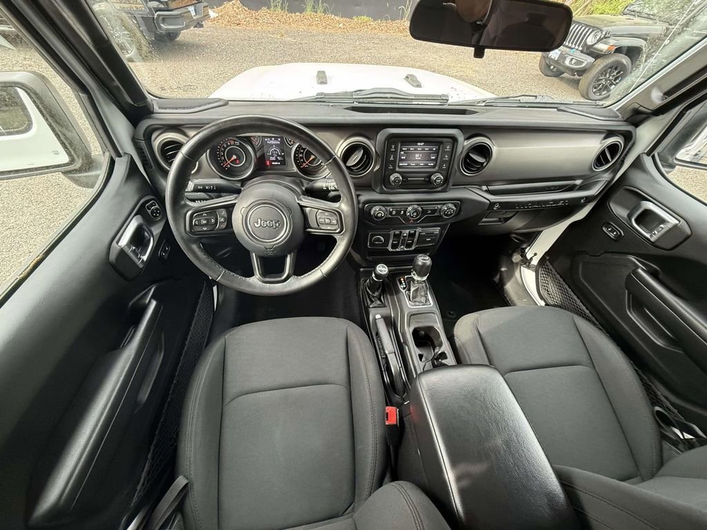 Used 2018 Jeep Wrangler Unlimited Sport S image 14