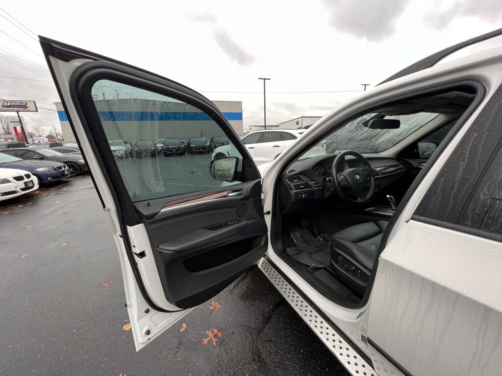 Used 2009 BMW X5 xDrive30i image 15