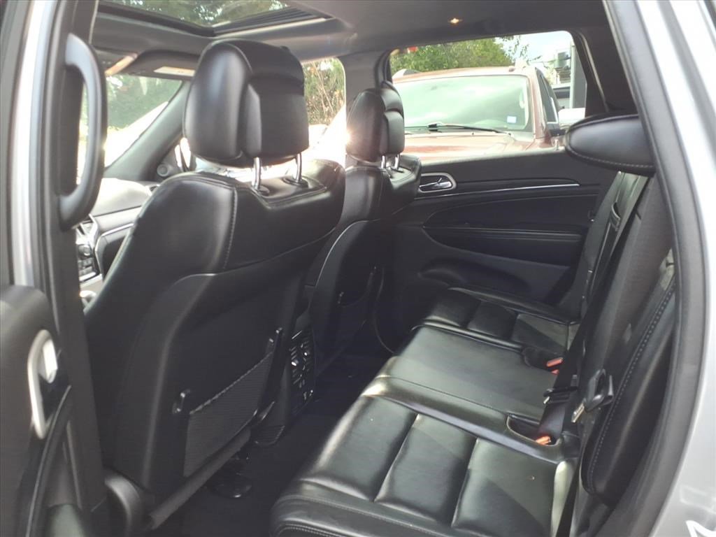 Used 2020 Jeep Grand Cherokee Limited image 12