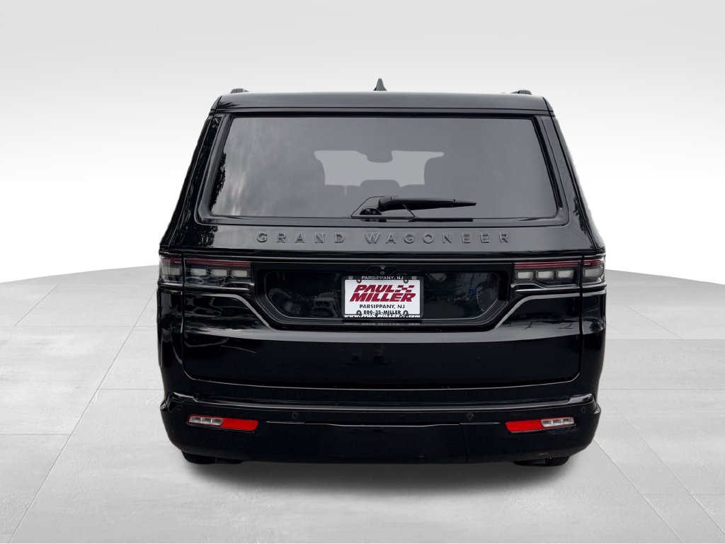 Used 2024 Jeep Grand Wagoneer Series II Obsidian w/ Quick Order Packagew 28T AWD/4WD image 7
