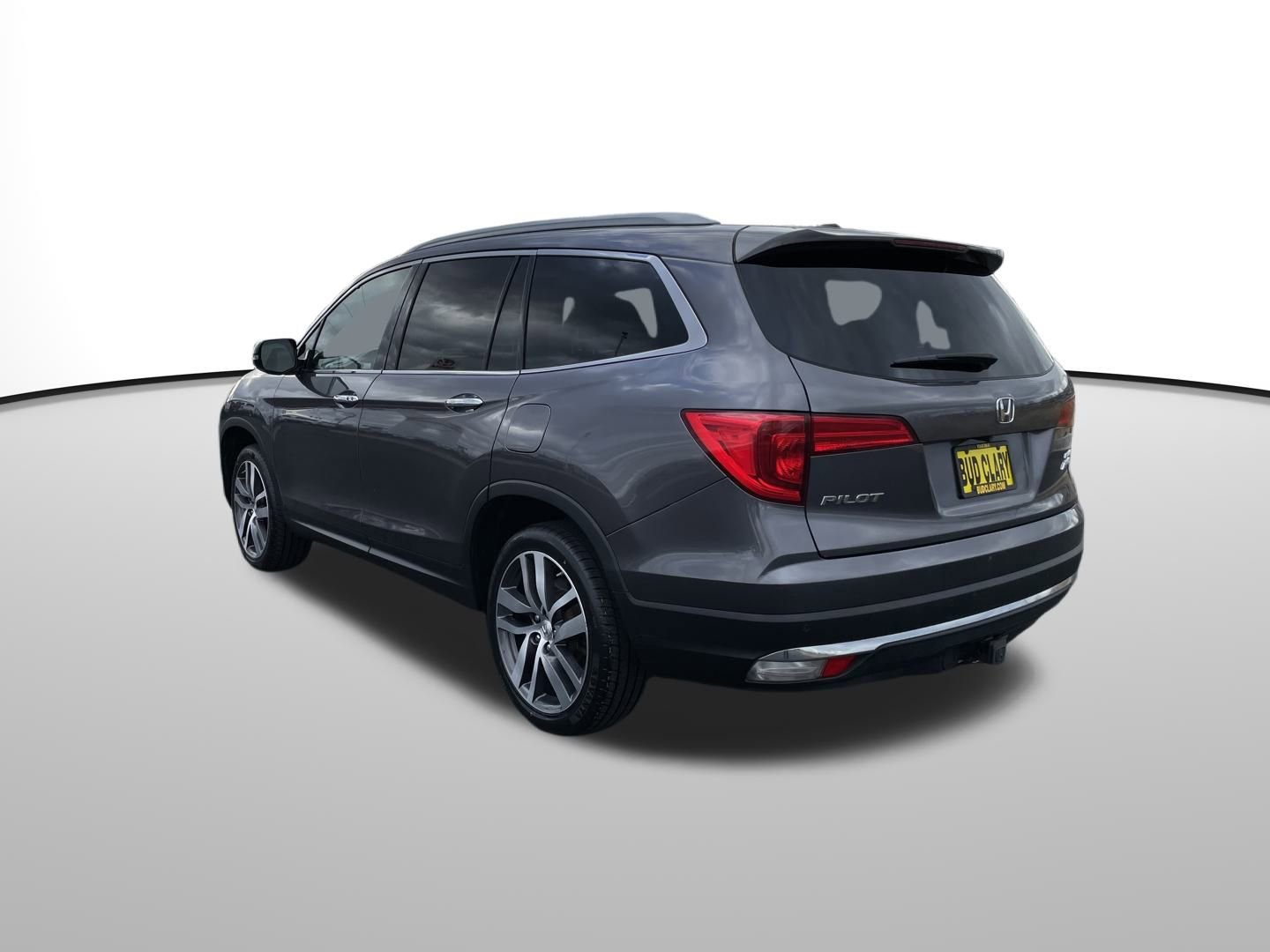 Used 2018 Honda Pilot Elite image 8