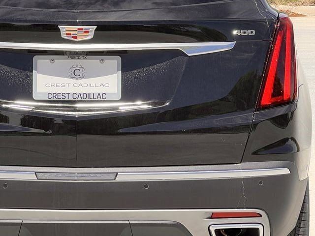New 2026 Cadillac XT5 Premium Luxury w/ Driver Assist Package FWD image 5