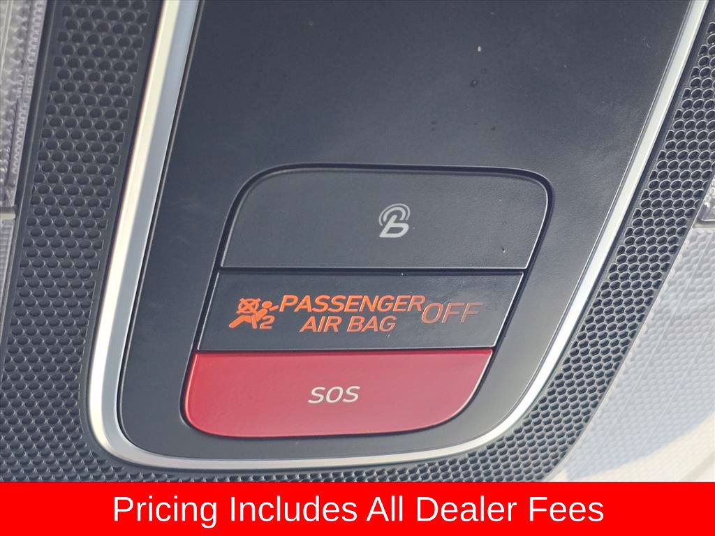 Used 2023 Hyundai Elantra SEL w/ Convenience Package FWD image 24