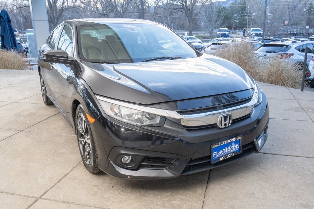 Used 2017 Honda Civic EX-T image 2