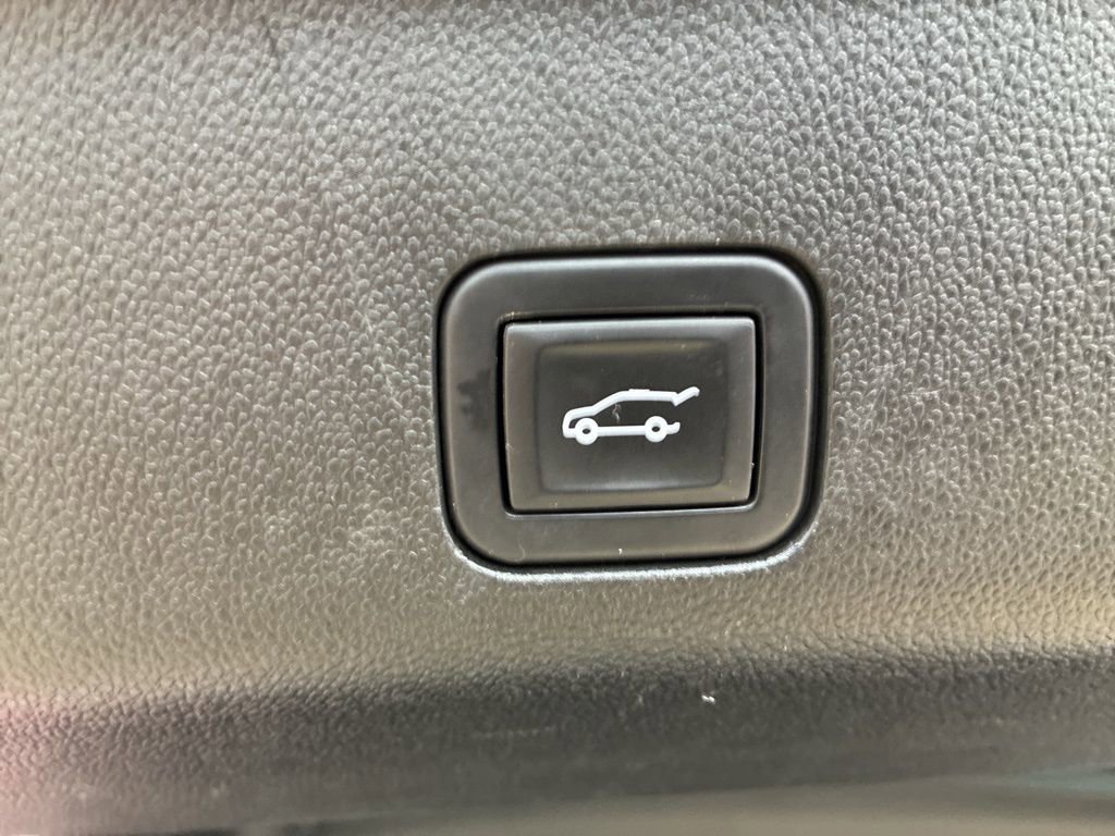 Used 2021 GMC Yukon AT4 w/ Rear Media and Nav Package image 27