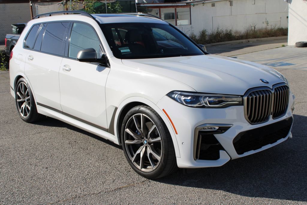 Used 2021 BMW X7 M50i w/ Executive Package AWD/4WD image 3