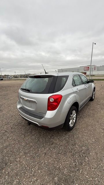 Used 2011 Chevrolet Equinox LS FWD image 5