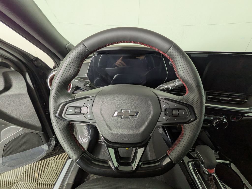 New 2026 Chevrolet Trax RS w/ Sunroof Package image 19