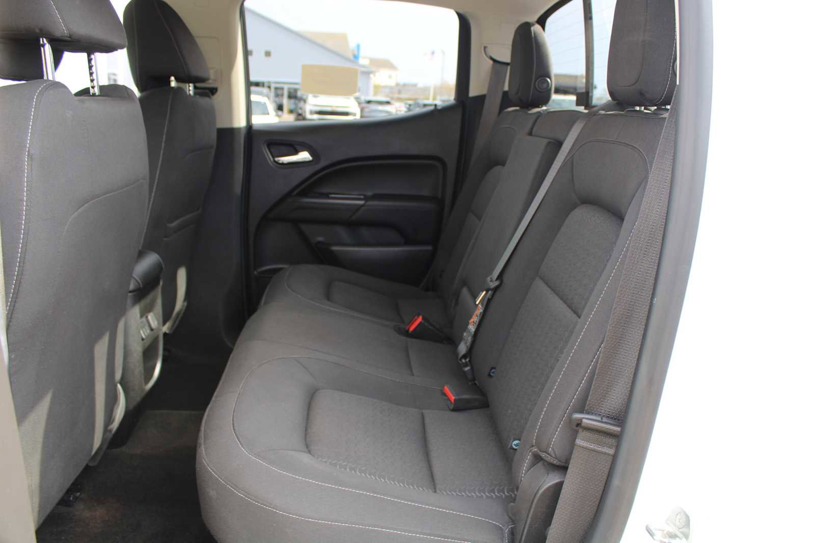 Used 2018 GMC Canyon SLE w/ SLE Convenience Package AWD/4WD image 10