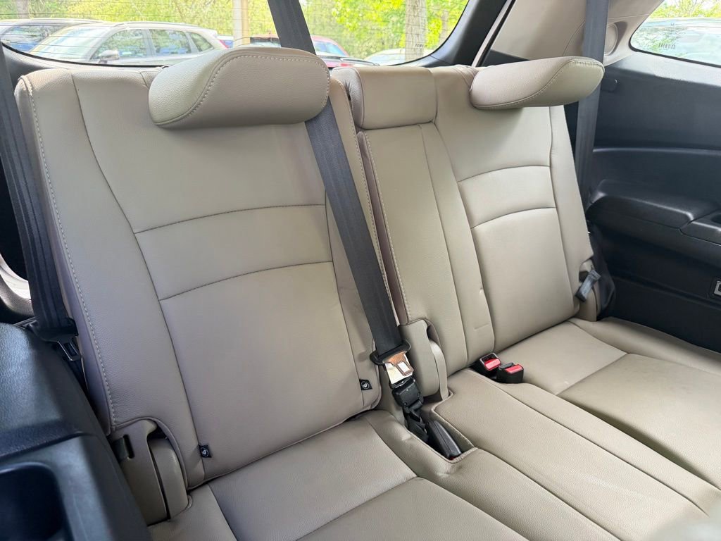 Used 2022 Honda Pilot Touring image 8