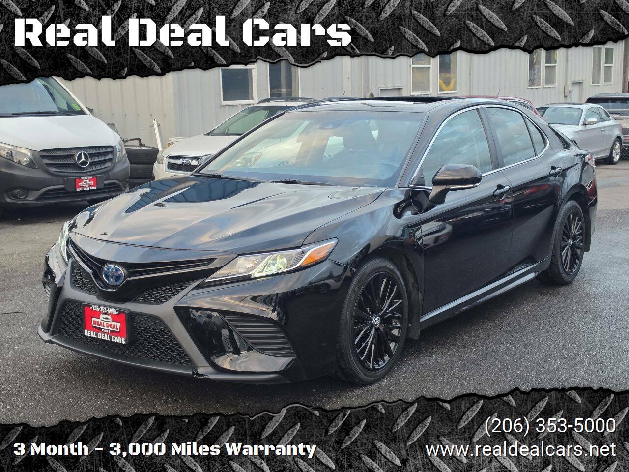 Used 2018 Toyota Camry SE