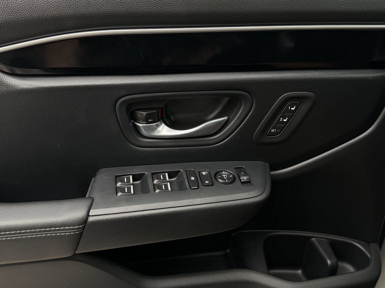 Used 2025 Honda Pilot EX-L image 26