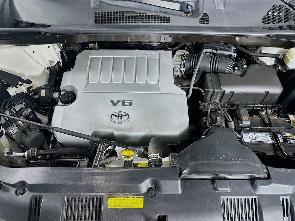 Used 2013 Toyota Highlander Limited image 33