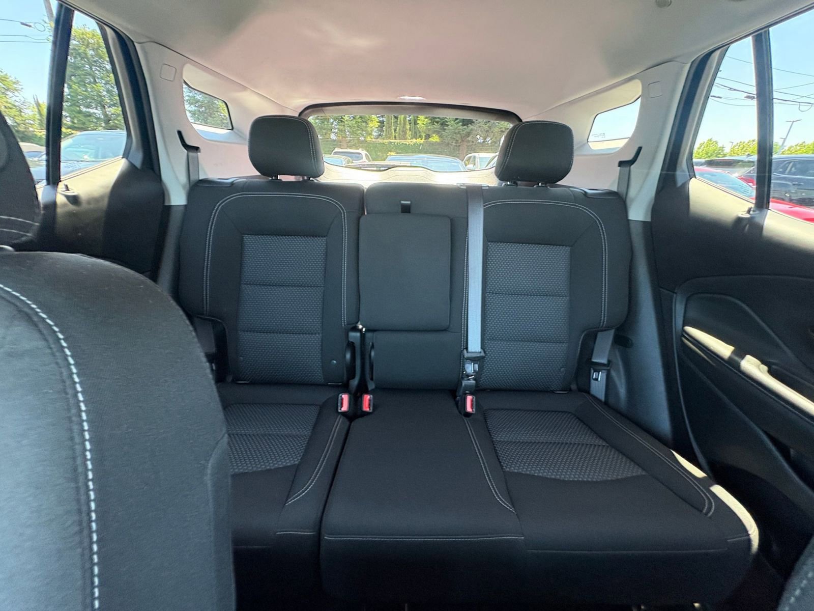 Used 2024 GMC Terrain SLE FWD image 37
