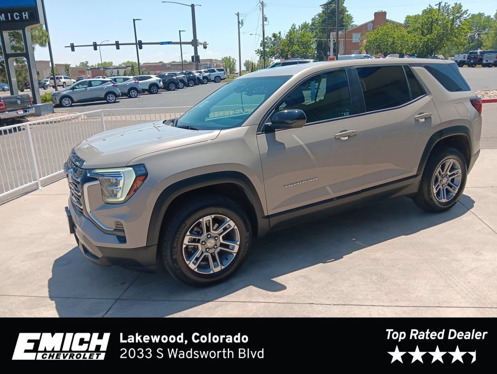 Used 2025 GMC Terrain Elevation