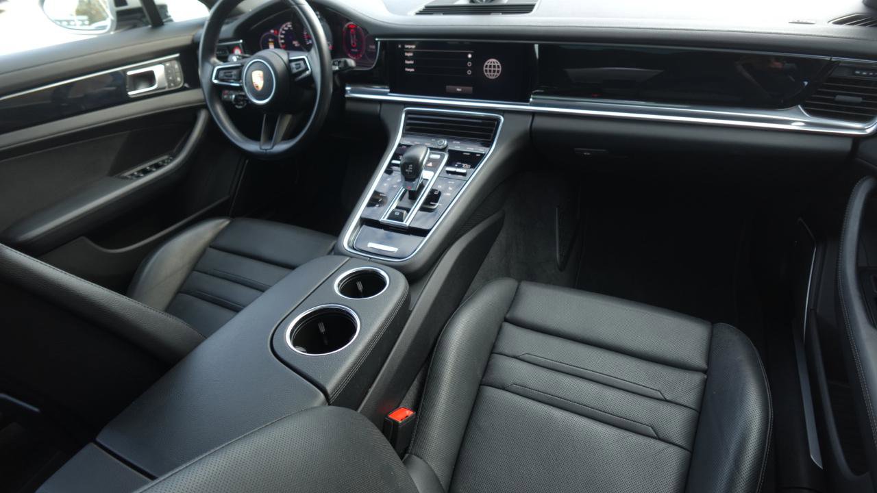 Used 2023 Porsche Panamera 4 w/ Premium Package image 7