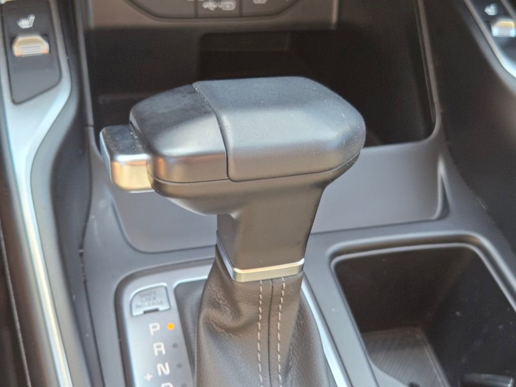 Certified 2024 Kia Sorento EX w/ Panoramic Sunroof Package image 35