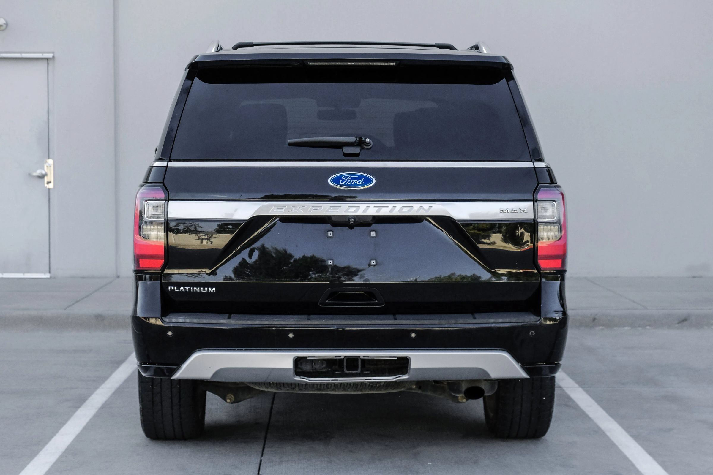 Used 2019 Ford Expedition Max Platinum RWD image 5