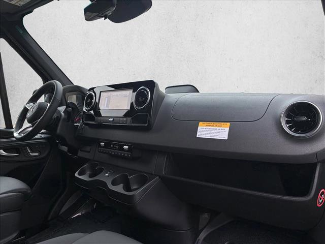 Used 2026 Mercedes-Benz Sprinter 2500 image 30