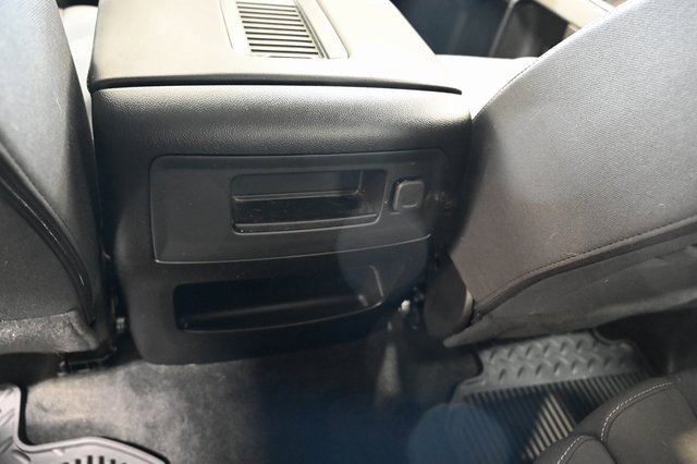 Used 2018 Chevrolet Silverado 1500 LT w/ All Star Edition image 27